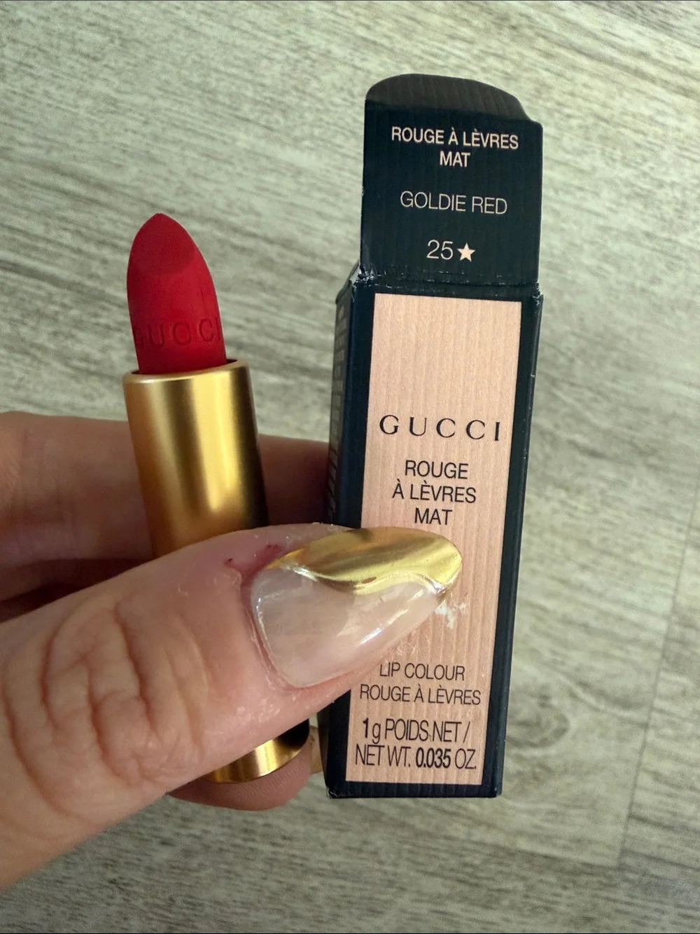 Gucci Matte Lipstick Goldie Red 25 - Bold Red mini